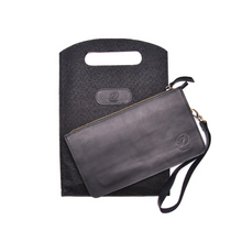Load image into Gallery viewer, Heritage Collection Metro Clutch - Ebony
