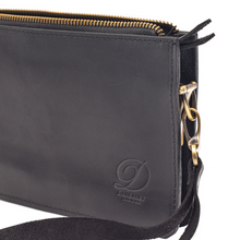 Load image into Gallery viewer, Crazy Horse Leather Metro Clutch - Ebony
