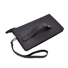 Load image into Gallery viewer, Heritage Collection Metro Clutch - Ebony
