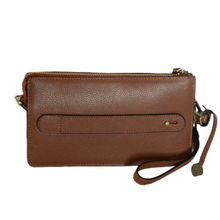 Load image into Gallery viewer, Pebbled Metro Clutch - The Lynne
