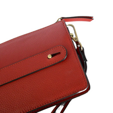 Load image into Gallery viewer, Pebbled Metro Clutch - The Lynne
