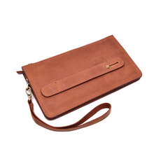 Load image into Gallery viewer, Crazy Horse Leather Metro Clutch - Camel
