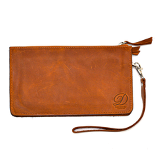 Load image into Gallery viewer, Crazy Horse Leather Metro Clutch - Camel
